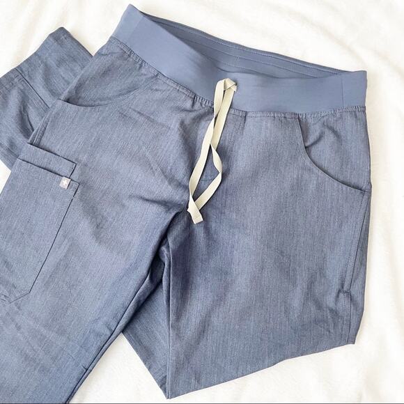 FIGS technical collection blue straight leg scrubs pants size small medical new - Picture 2 of 9